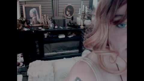Audrey online show from June 27, 6:06 am