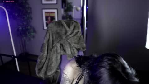 BAYONETTA DOLL  online show from March 4, 2:14 pm