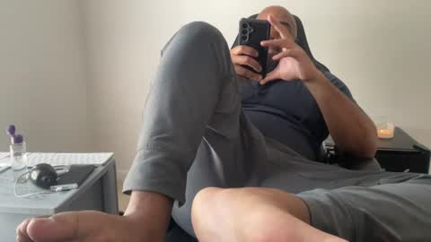 Zaddy online show from August 5, 2:59 pm