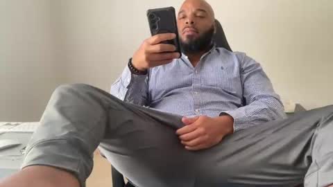 Zaddy online show from August 6, 7:35 pm