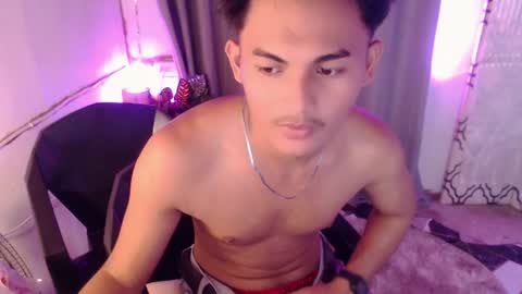 Jeny online show from August 12, 2:25 am