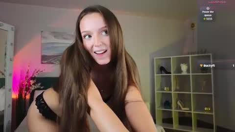 im Gracedont forget give me thumbs up online show from August 4, 2:52 am