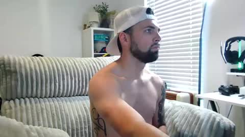 bbrandon21 online show from July 30, 3:19 pm