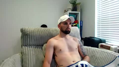 bbrandon21 online show from August 6, 3:33 pm