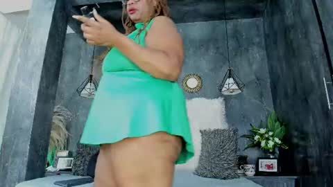 Bbwlatina01 online show from August 14, 2:21 pm