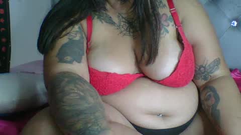 Lily online show from July 31, 11:54 pm