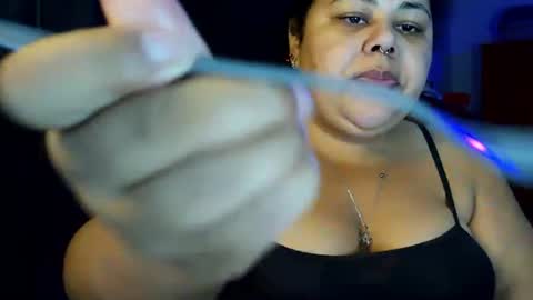 bbwroyalttty online show from June 15, 10:19 pm