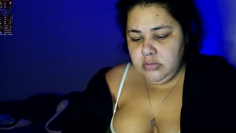 bbwroyalttty online show from August 12, 5:37 pm