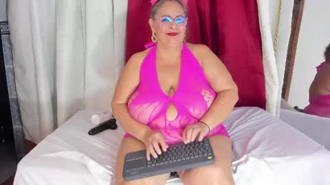 bbwsalome online show from August 13, 12:57 am