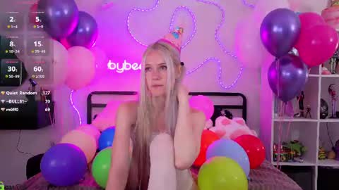 bbybee lin online show from August 15, 12:31 pm