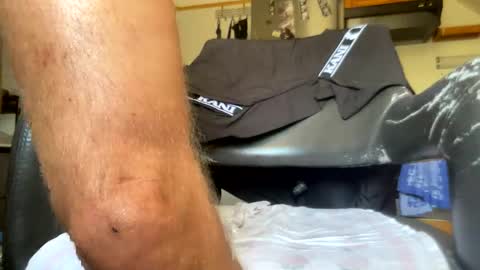 bbyboycock online show from June 7, 1:27 pm