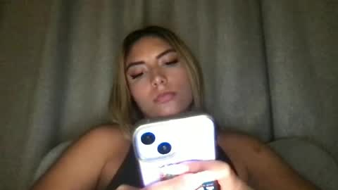 bbypiamia online show from June 19, 11:21 am