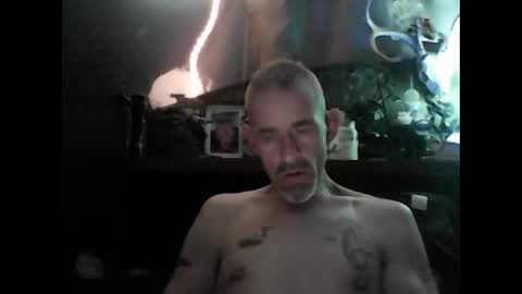 bdub99243503 online show from March 30, 9:12 am