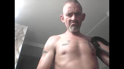 bdub99243503 online show from April 8, 9:19 am