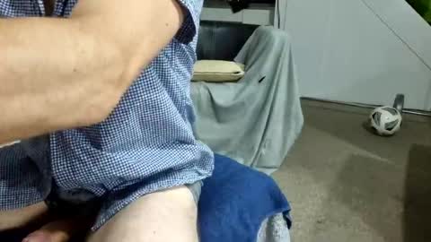 mikiforfun online show from August 16, 10:25 pm