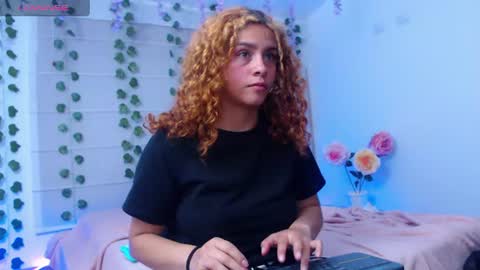 Sara  Juan online show from July 31, 5:14 am