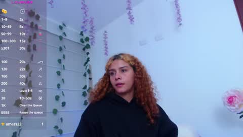 Sara  Juan online show from August 10, 7:21 am