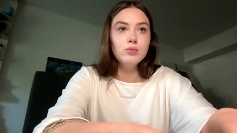 Sofia online show from August 11, 1:57 pm