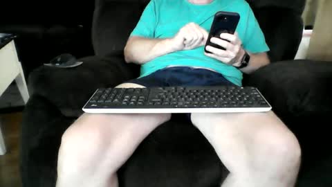 beachguy38 online show from June 13, 6:05 pm