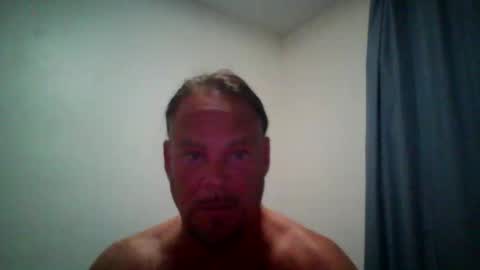 beachmonty online show from April 21, 5:35 am