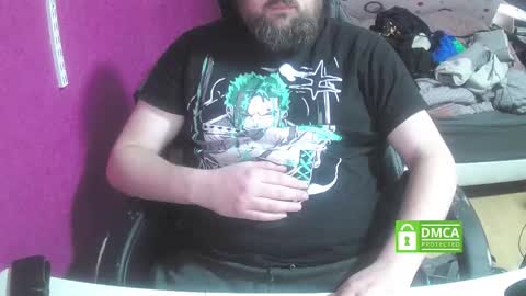 bear282667 online show from March 28, 8:10 am