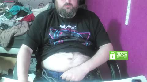 bear282667 online show from April 26, 5:20 pm