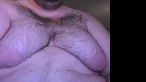 bear_man_oi online show from April 15, 6:15 pm