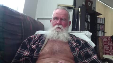 beardbushy online show from July 9, 4:01 pm