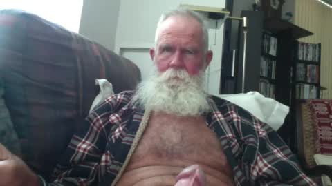 beardbushy online show from July 10, 4:24 pm
