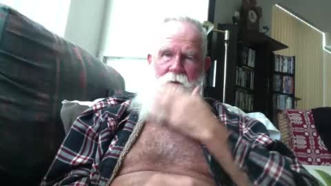 beardbushy online show from July 19, 4:31 pm