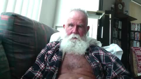 beardbushy online show from August 16, 2:54 pm