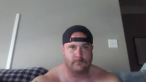 bearded4urpleasure online show from April 15, 10:28 pm
