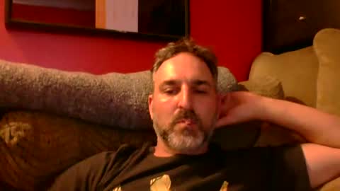 beardedambition online show from June 15, 1:25 am