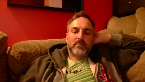 beardedambition online show from June 17, 1:15 am