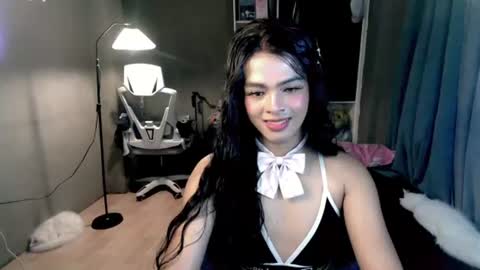 call me mess online show from August 10, 8:10 pm