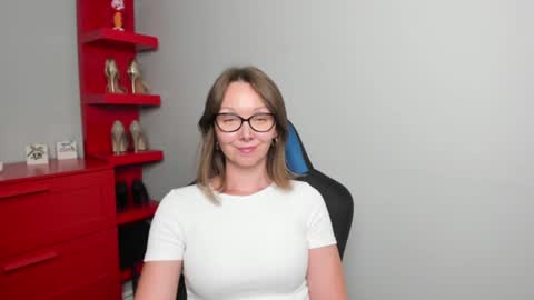 Zoe online show from August 10, 12:28 pm