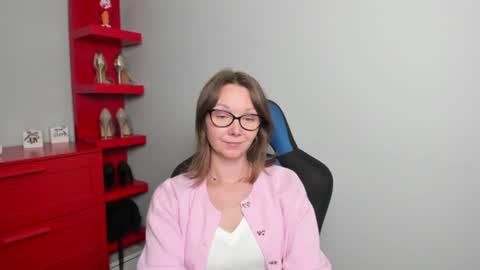 Zoe online show from August 11, 7:21 am