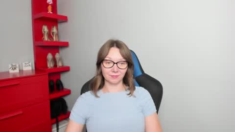 Zoe online show from August 13, 6:16 am
