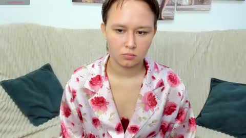 bebe_molly online show from August 5, 7:28 am