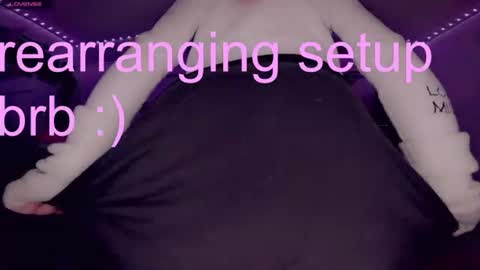 Becca online show from August 14, 3:32 am