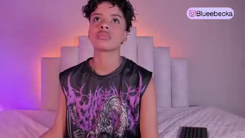 Beecckkkaaa online show from August 7, 12:38 pm