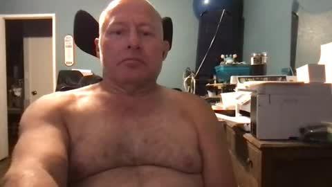 beckster online show from August 1, 6:08 am