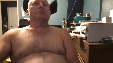 beckster online show from August 1, 7:14 am