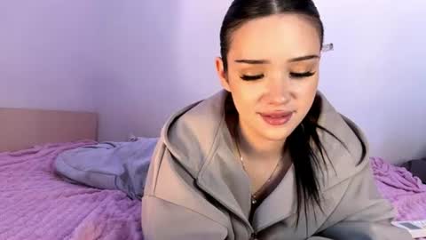Becky online show from August 2, 12:34 pm
