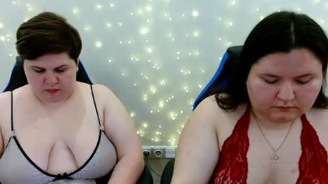 BeckyAndEllen online show from August 5, 12:03 pm