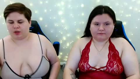 BeckyAndEllen online show from August 5, 1:09 pm