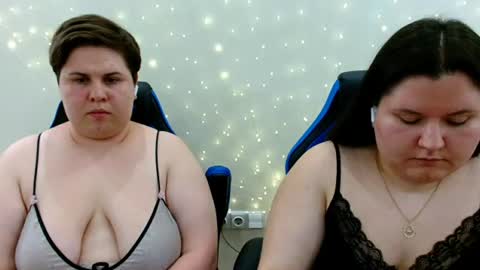 BeckyAndEllen online show from August 11, 7:16 pm