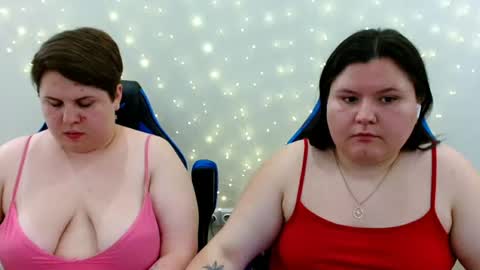 BeckyAndEllen online show from August 14, 8:34 pm