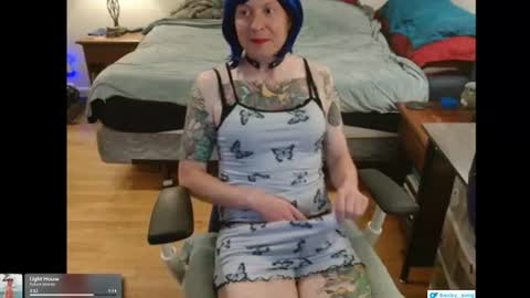 BeckyKinkg online show from August 23, 2:51 am