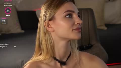 Melissa online show from August 4, 4:48 pm